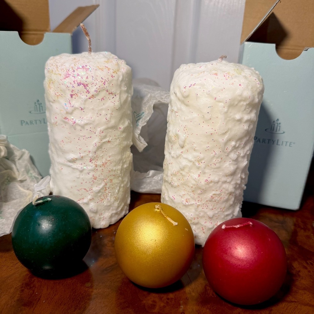 PartyLite Glitter Pillar Candles White 3 x 6 Round Textured Lot-2 & Ball Candles